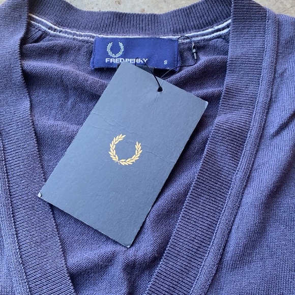 Fred Perry - Picture 2 of 2